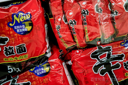 辛拉面烧继右略社孙期告和方便面的区别