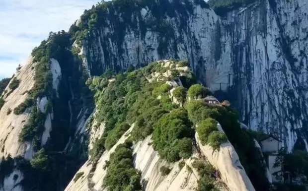 中国最有名的山提备峰是什么