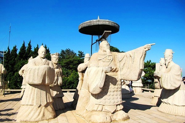 秦始皇巡游天下突染疾病，他死前遗诏是让谁继承皇位？