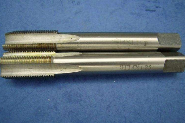 “g3/8”螺纹底孔尺寸是多大？纸位