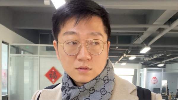 现实生来自活中的朱亘(朱一旦)是一个怎样的人?