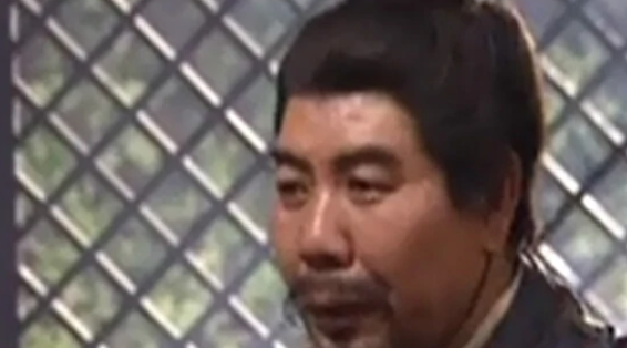 袁术的谋士有哪些来自？