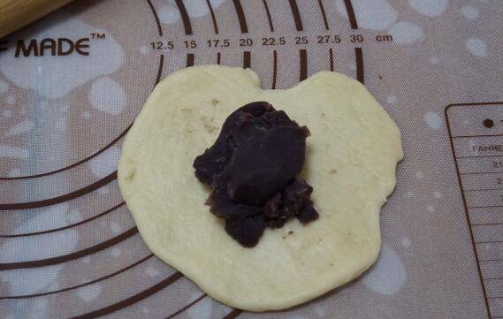 家庭自制面包简单做法