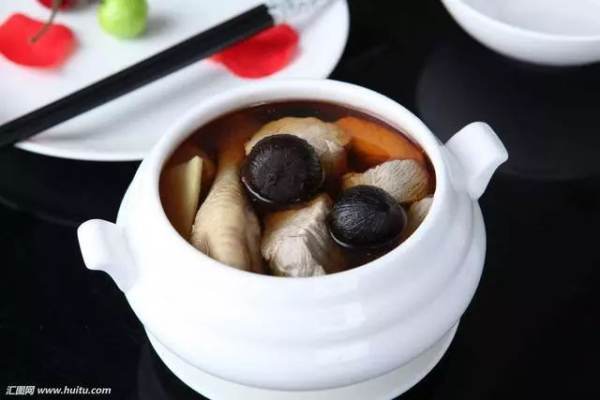 黑大蒜的功效