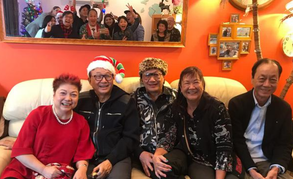 许冠杰四推长占多茶且常较兄弟还剩多少