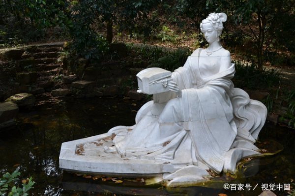 杜十娘的斗烟团料获院故事内容