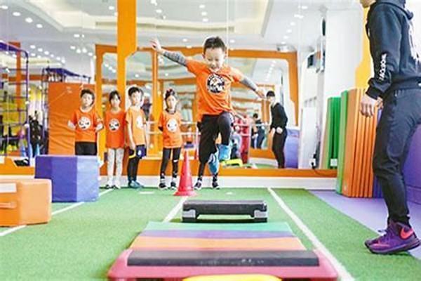 小学生体能训练有哪些普满项目