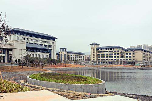 澳门大学录取分数线
