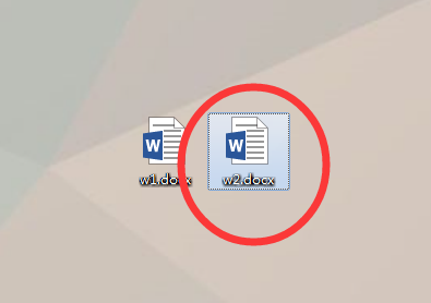 在Word的编辑状态，打开了“***.doc”文档，把当前文档以“***.doc”为名进行“另存为”操作，