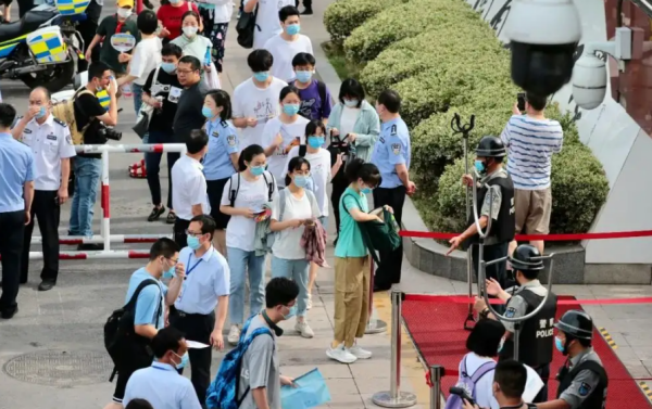 河南2019年高考人数