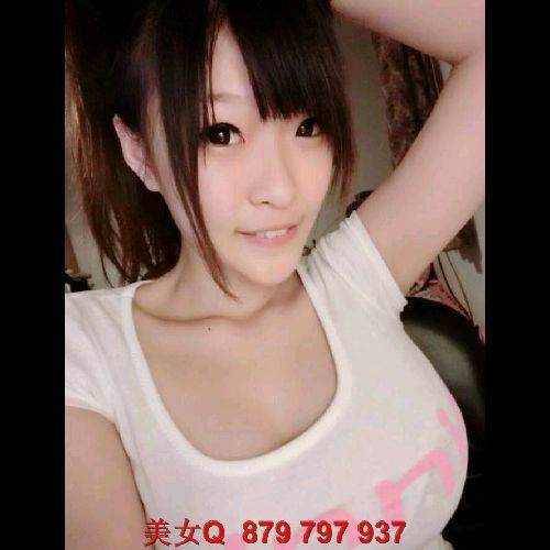 为什么汤芳全婐艺术照和汤芳两腿分开图八都是一样的