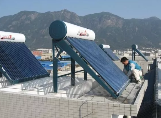 太阳能冻住了怎么办?不出水了。在东北。