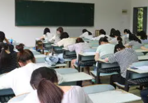 小学教师资格证考试考几门？