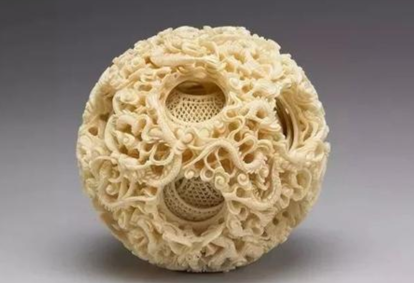 有哪位大神可以解释一下牙雕套球的工艺，以及可以生产牙雕套球的机器叫什么？？？急求~~~~