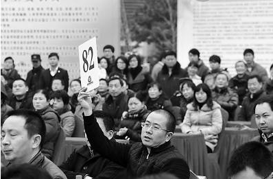 南京法官王浩为什么说“不是你撞的为什么要扶”这句不符合正确的人生观、价值观、职业道德的话？