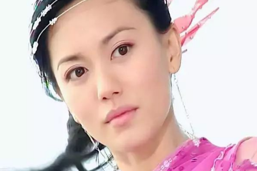 游走贤妻良母和冷血杀手之间的女子“柳生飘絮”，为何最后悲惨自尽？