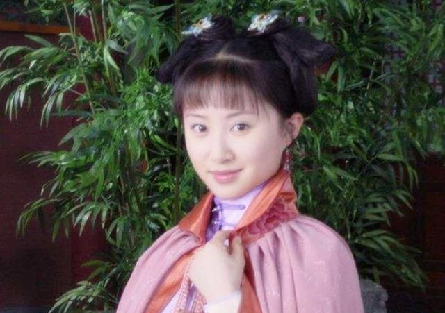 董鄂妃、董小宛有什么关系，董鄂妃真的是多尔衮的闺女吗？