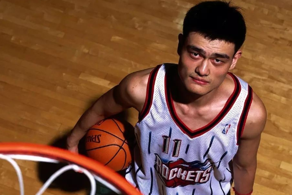 姚明在nba算什么水平？