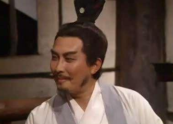 怎么评价三国时期的陈琳呢？