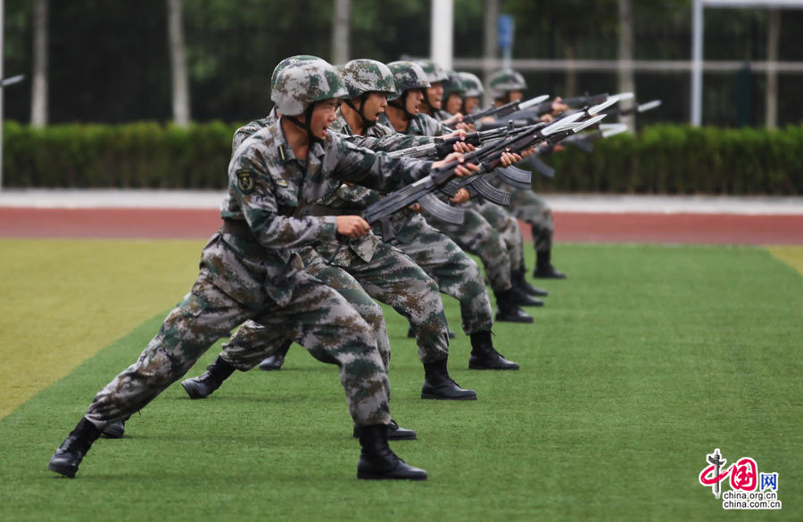 中国人民解放军装甲兵学院的历史沿革