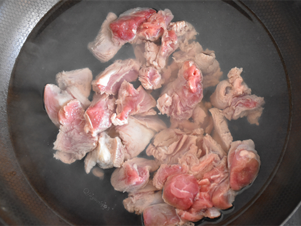 羊肉火锅的做法及配料