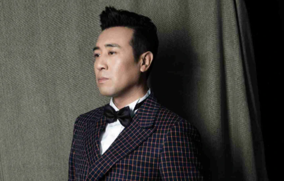 再也藏不住了，于和伟隐藏20年的老婆曝光，她到底是谁？