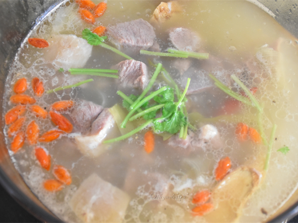 羊肉火锅的做法及配料