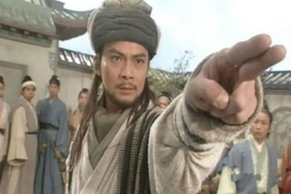 萧峰一共有几位授业恩师，为何他的武功如此厉害？