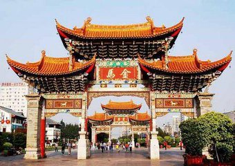 昆明周边旅游景点有哪些