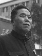 电影《戴手铐的旅客》中的刘杰是谁的原型?