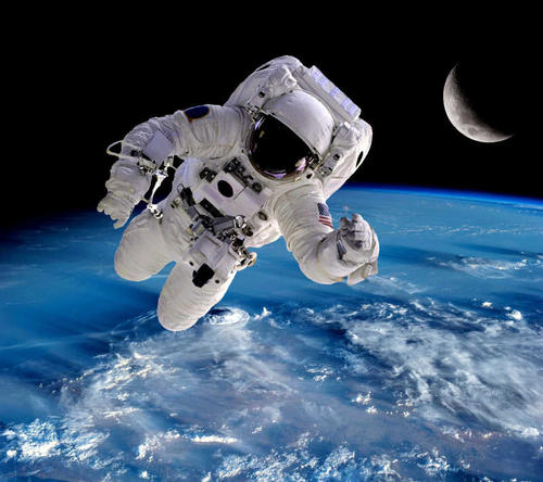 在我们的空间站，航天员太空边喝茶边工作，他们什么时候会启程回家？