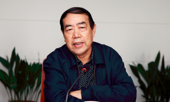 贾平凹简介50字，急求！