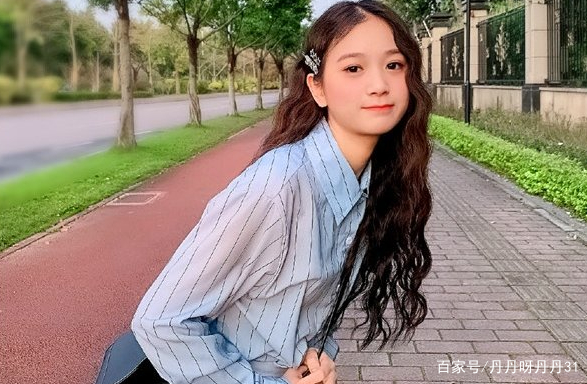 厂妹逆袭成富豪，身价78亿超董明珠，少女董事长张曼如骗过多少人？