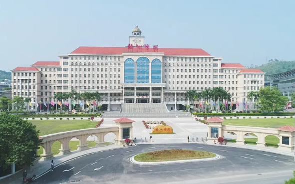 广西高校排名