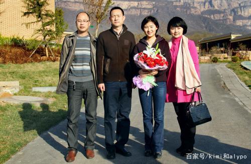 中国第一位女宇航员如今现状如何？