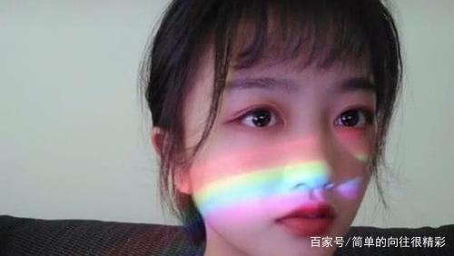 “漂亮妹妹”梁小友：从“土”丫头变大“网红”，为何还认明星当哥哥？